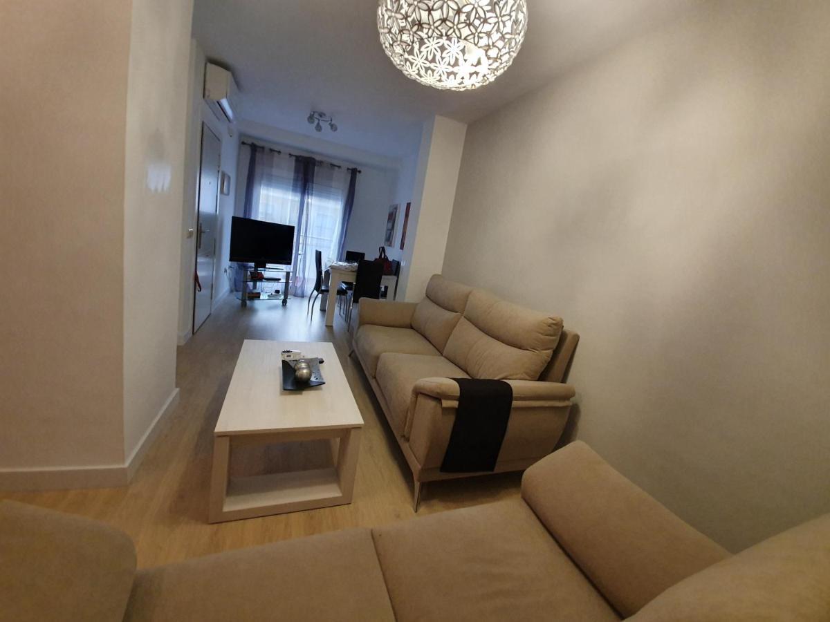 Beautiful Penthouse Solarium In Boliches Beach فوينخيرولا المظهر الخارجي الصورة